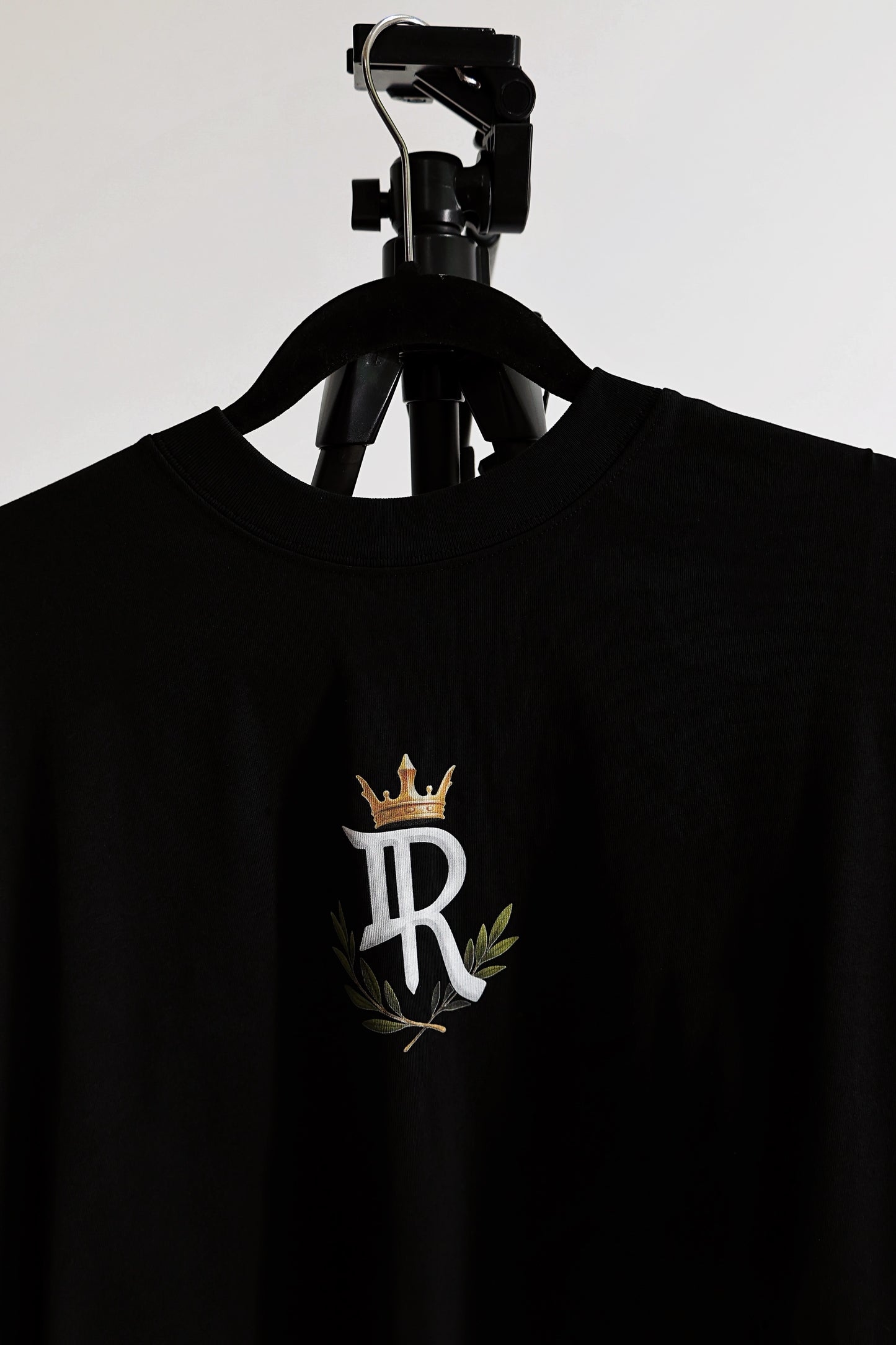 Divine Royalty- Peace of Heaven'' Oversize Tee ( Juan 14:27)