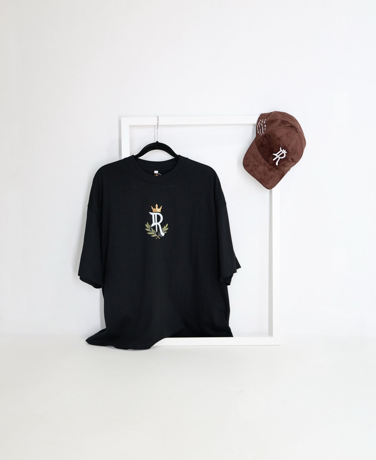 Divine Royalty- Peace of Heaven'' Oversize Tee ( Juan 14:27)